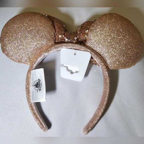 Disneyland rose gold Minnie Mouse ears - Picture 3 of 3